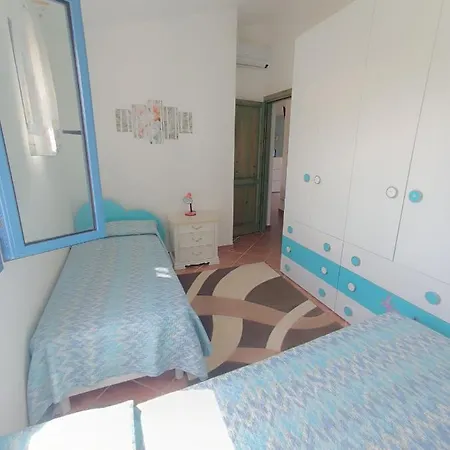 Casa de Férias Bellissimo A 150 Metri Dal Mare Murta Maria