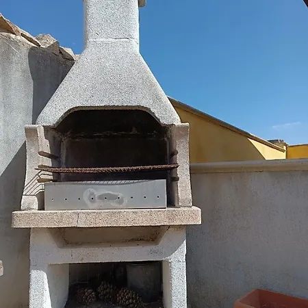 Bellissimo A 150 Metri Dal Mare * Murta Maria